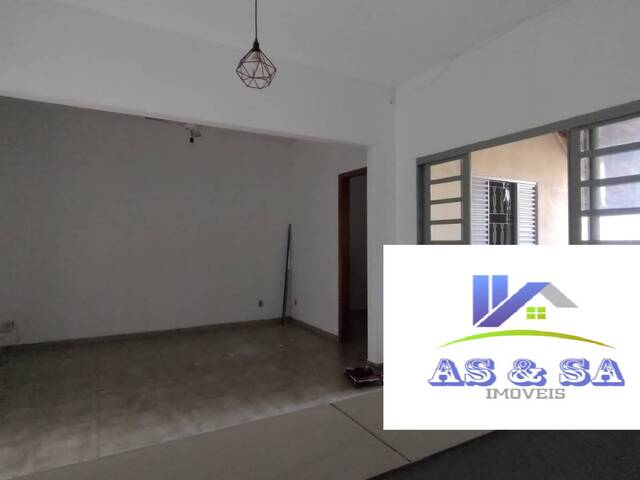 #27 - Casa para Venda em Nova Odessa - SP