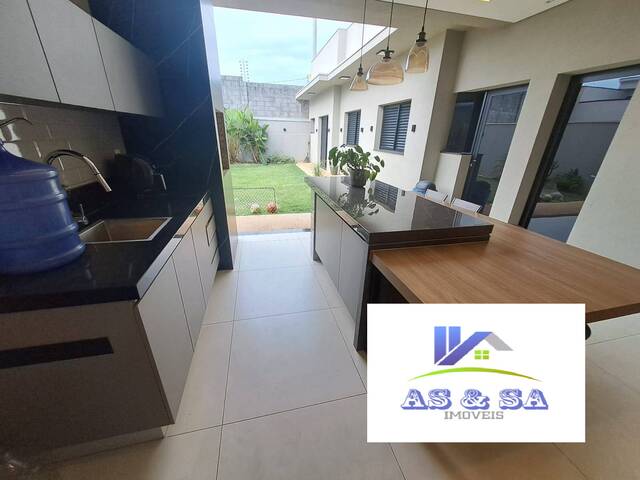 #28 - Casa para Venda em Nova Odessa - SP