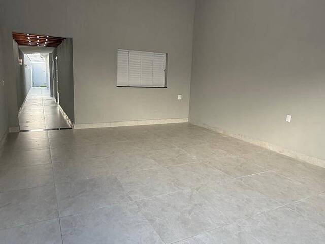 #43 - Casa para Venda em Nova Odessa - SP