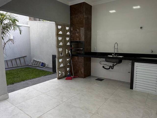 #43 - Casa para Venda em Nova Odessa - SP